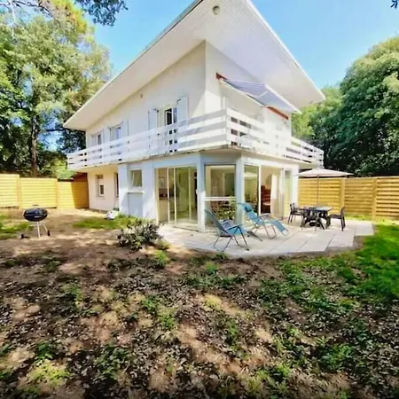 De 3 A Michel Chef Chef A 70 M De La Plage Avec Terrasse Amenagee Et Wifi